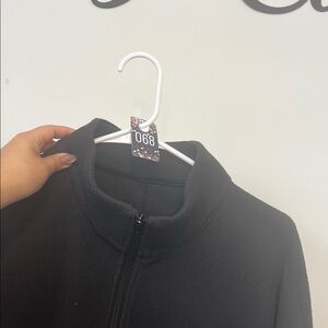 #68 Rerun Lululemon Men’s Large